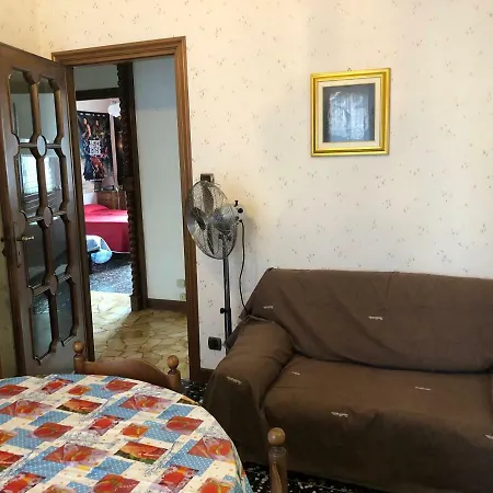 Apartment Crispi *